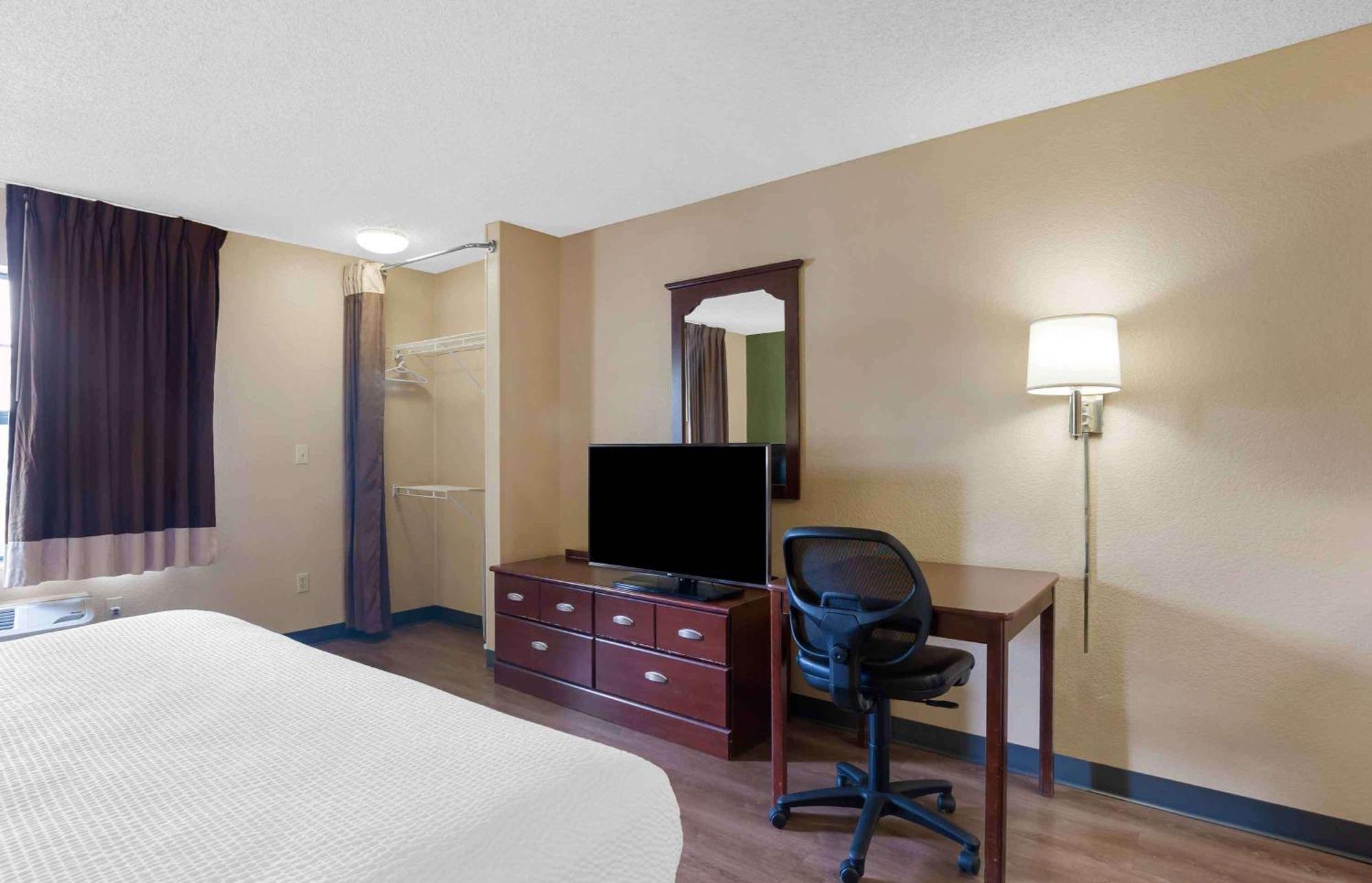 Extended Stay America Select Suites - Chicago - Downers Grove Eksteriør billede