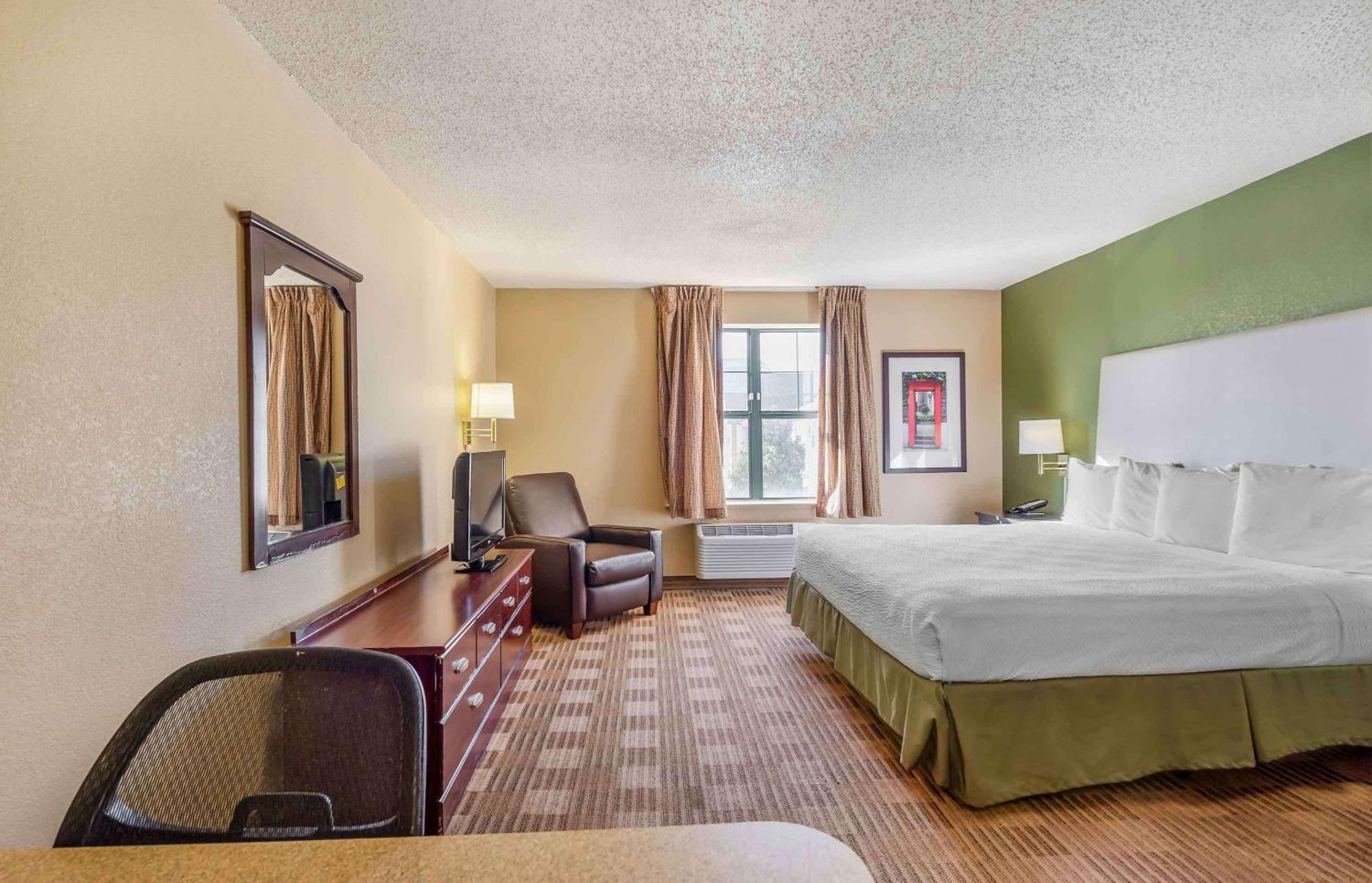 Extended Stay America Select Suites - Chicago - Downers Grove Eksteriør billede